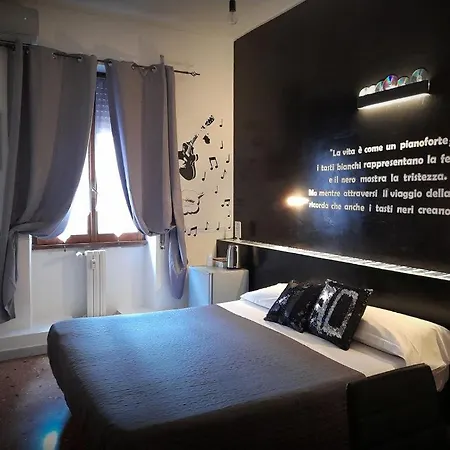 Mm Ma Maison Rom